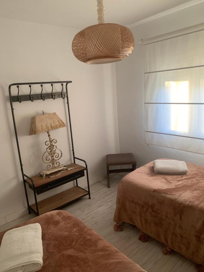 Hidden Gem Nereidas Beach Con Ascensor Cadiz Luaran gambar
